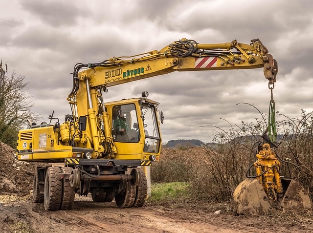 Excavator 1212472 640