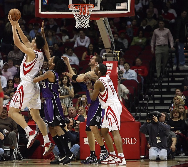 Basketball 1544370 640