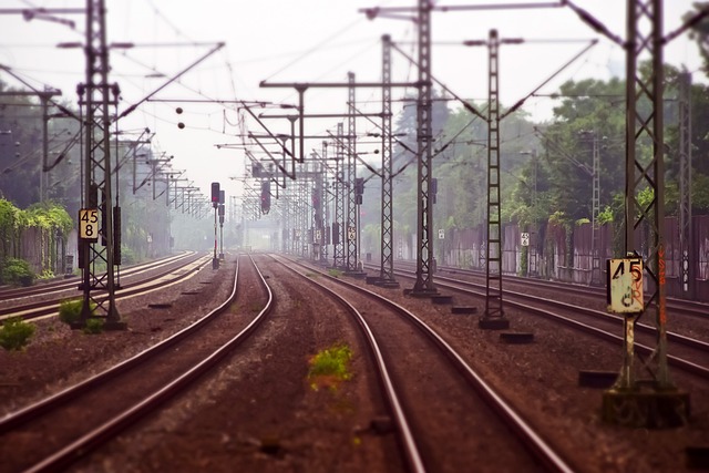 Railway Tracks 3455169 640 (1)
